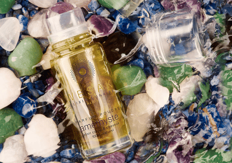 Elixir lunaire améthyste wesak paris 50ml parfum poudré avec roll-on pierre améthyste et pierre gemme d'améthyste infusée